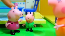 Свинка Пеппа ОБКАКАЛАСЬ В ШКОЛЕ Мультфильм для детей из игрушек Peppa Pig