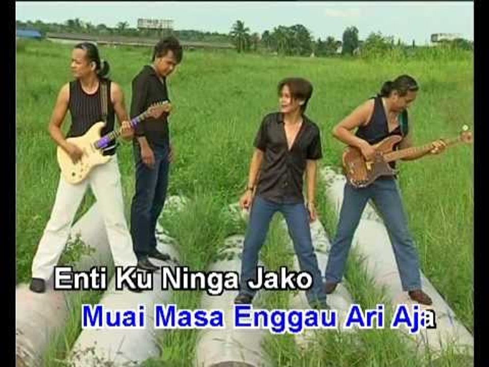 Nesal Dudi Ari Nadai Guna - Slaz D (ZK Band)