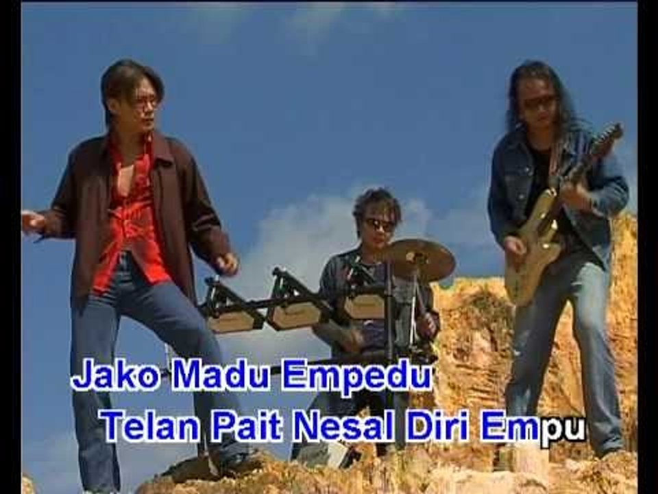 Enggai Lepas Ari Genggam - Slaz D (ZK Band)