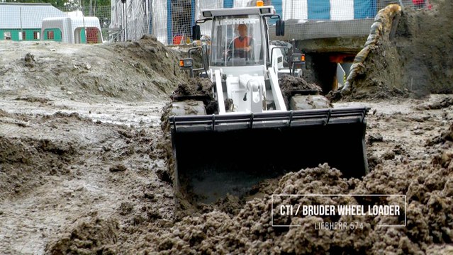 RC WHEEL LOADER / RADLADER LIEBHERR 574 (CTI/BRUDER)