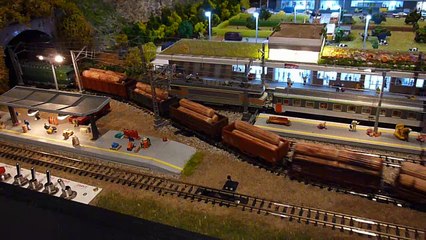 Train de bois en gare de L'Usine