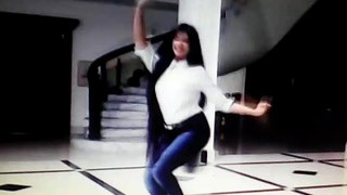 hot college girl dance mobile video scine