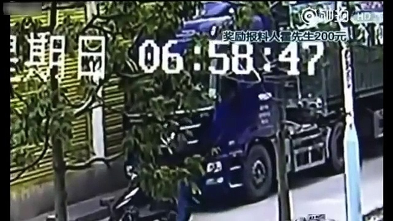 Truck dirver reaction