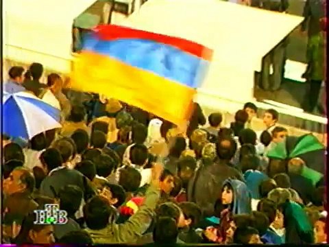 28.09.1995 - 1995-1996 UEFA Cup Winners' Cup 1st Round 2nd Leg FC Ararat Yerevan 0-1 FK Dinamo Moskova