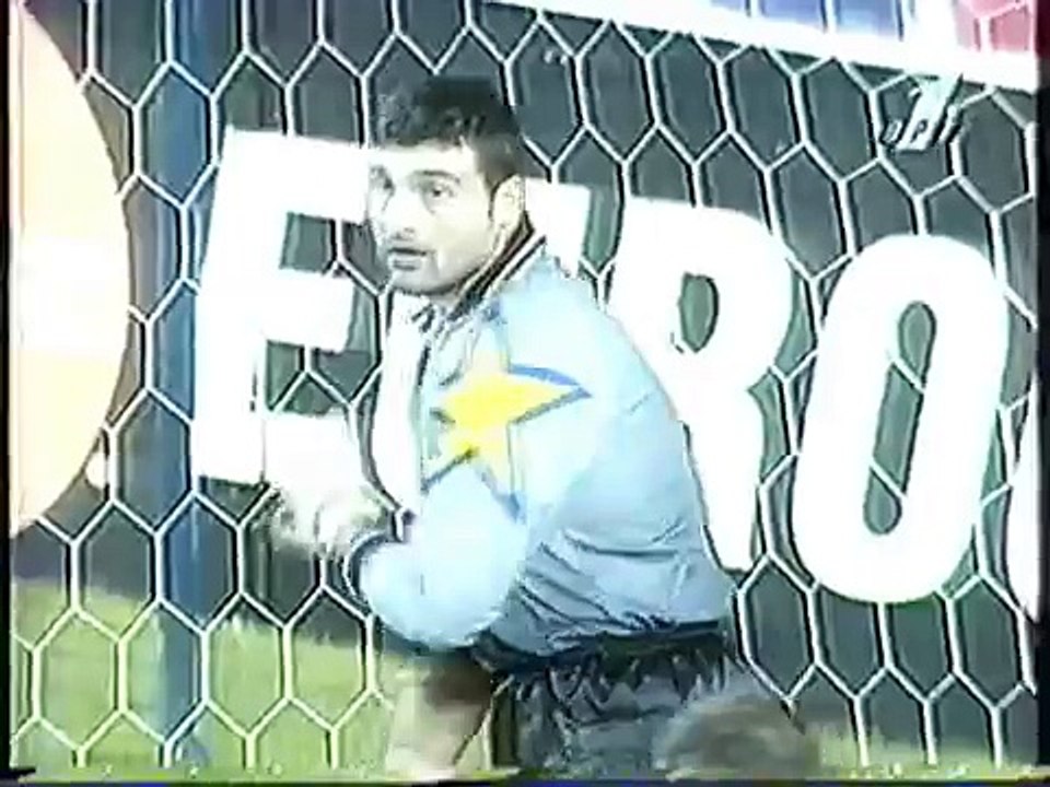 01.11.1995 - 1995-1996 UEFA Champions League Group C Matchday 4 Glasgow Rangers 0-4 Juventus