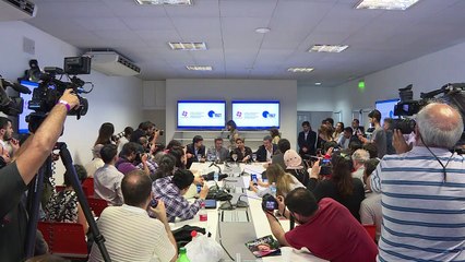 Dilma defende na Argentina eleições direitas