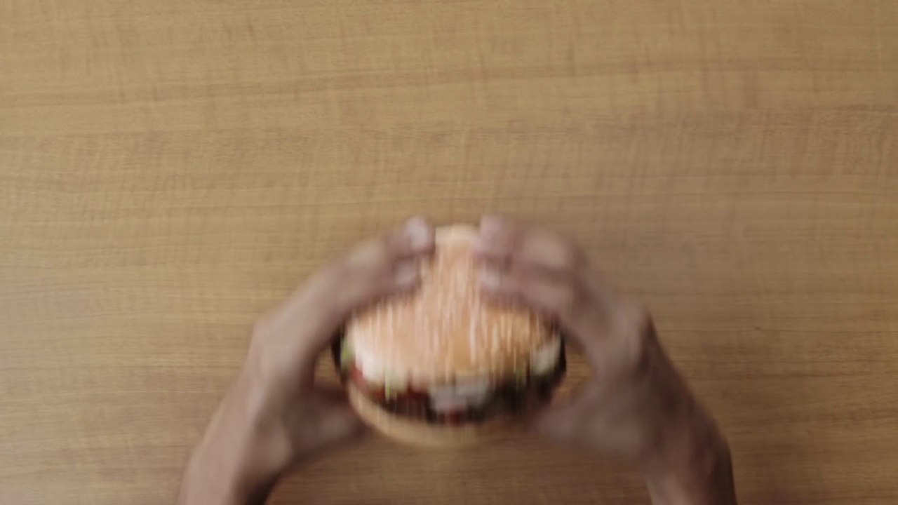 Chez Burger King tu peux échanger tes cadeaux de Noel contre des Whoppers.