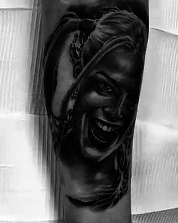 Suicide Squad Harley Quinn ~ Portrait Tattoo