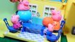 Куклы Барби и Штеффи Видео для Детей Свинка Пеппа Рожает 10 детей Делает Укол Peppa Pig