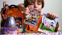 Lego Minifigures Moshi Monsters Mega Bloks and Dinosaur Surprise Egg !!