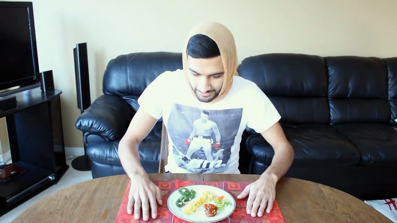 ZaidAliT - How girls take pictures of their food.._HD