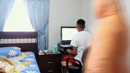 ZaidAliT - Whenever I am on the computer.._HD