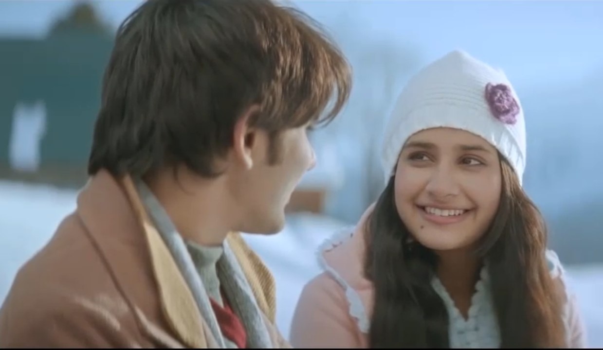 Fall In Love Tata Sky Daily Recharge Best Love Story Ads Ever (Creativeandfunny EP0001)