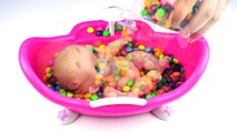 BABY BATH TIME ! Newborn w/ Colors Candy Skittles for Kids to learn How To Bath A Baby Doll