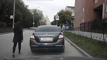 Evo kako lopovi kradu auto pomoću samo jednog lista papira!