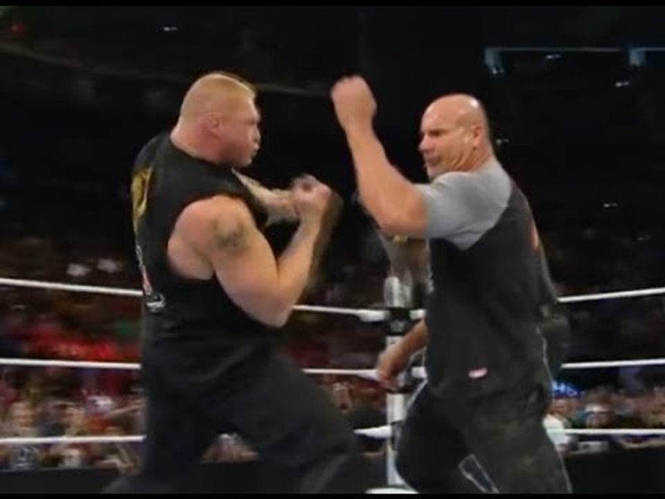Brock Lesnar attacked WWE Goldberg after Losing SummerSlam !!!
