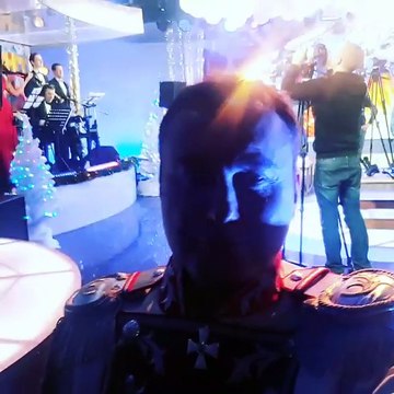 dom2_kozlovПодготовка к с'емкам НГ шоу Дома 2, я в образе русского офицера XVIII века буду вручать номинацию Секс года