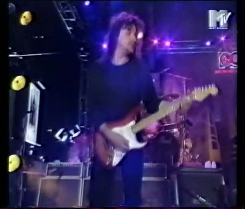 Bon Jovi - Helter Skelter -