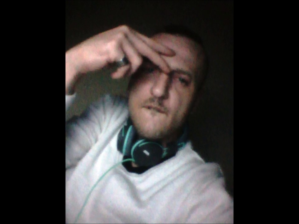 Tony Bastos - Pensif