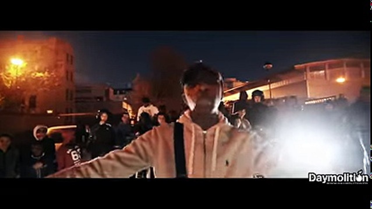 Uzi - Akrapovitch