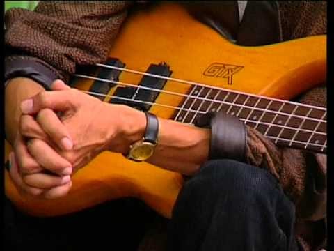 EYE - Bimbang Serumpun Kasih Terbuang (Official Music Video)