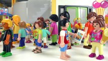 Playmobil Party in der Schule mit Lena und Chrissi | Krankenwagen Kreuzfahrtschiff, peinliche Lehrer
