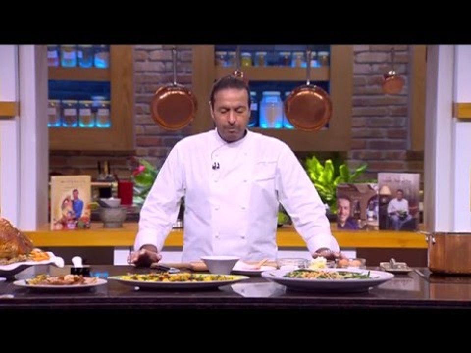 شوربة كمونية بالكسكسي - سمبوسا - ديك رومي مع ار...