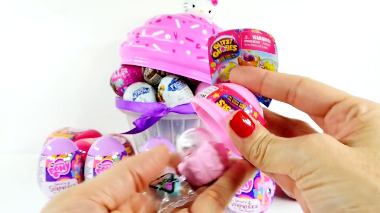 30 SURPRISE EGGS! Barbie Glitzi Globes Frozen Powerpuff Girls HelloKitty My Little Pony Toys DCTC