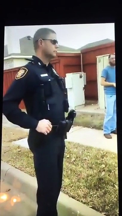 Arrestation très violente d’une femme aux USA