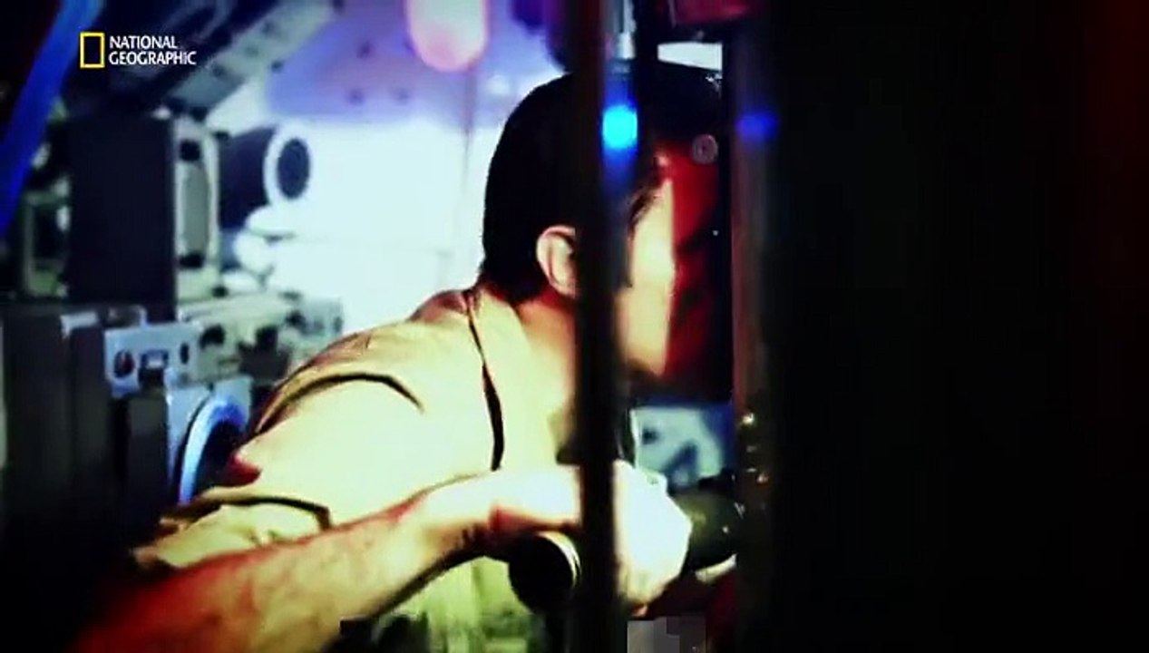 Вторая мировая: Ад под водой 5 серия из 6 - "Разрушитель" / WW2: Hell under the Sea (2016)