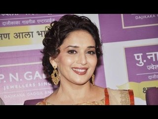 Madhuri Dixit Talks About Her Favourite Jewellery At An Event