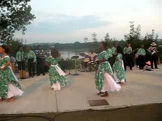 Les Etincelles Panonnaises à Ancenis séga 974