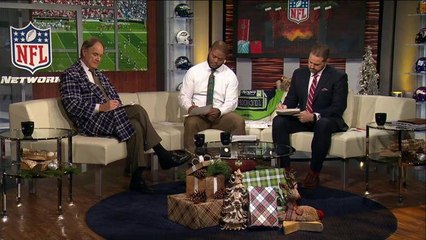 NFL GameDay crew writes to Santa