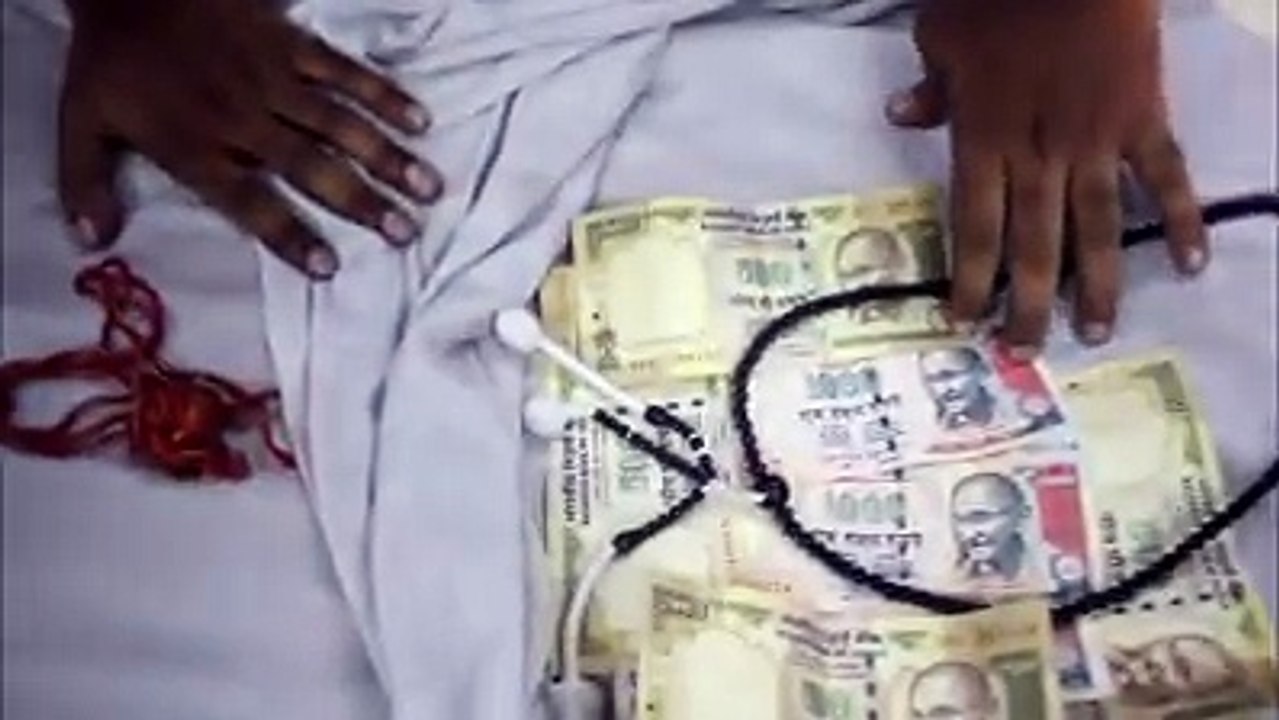 Dead Indian 500 and 1000 Rupees