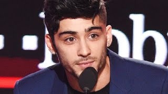 Zayn Malik Disses One Direction At AMAs 2016
