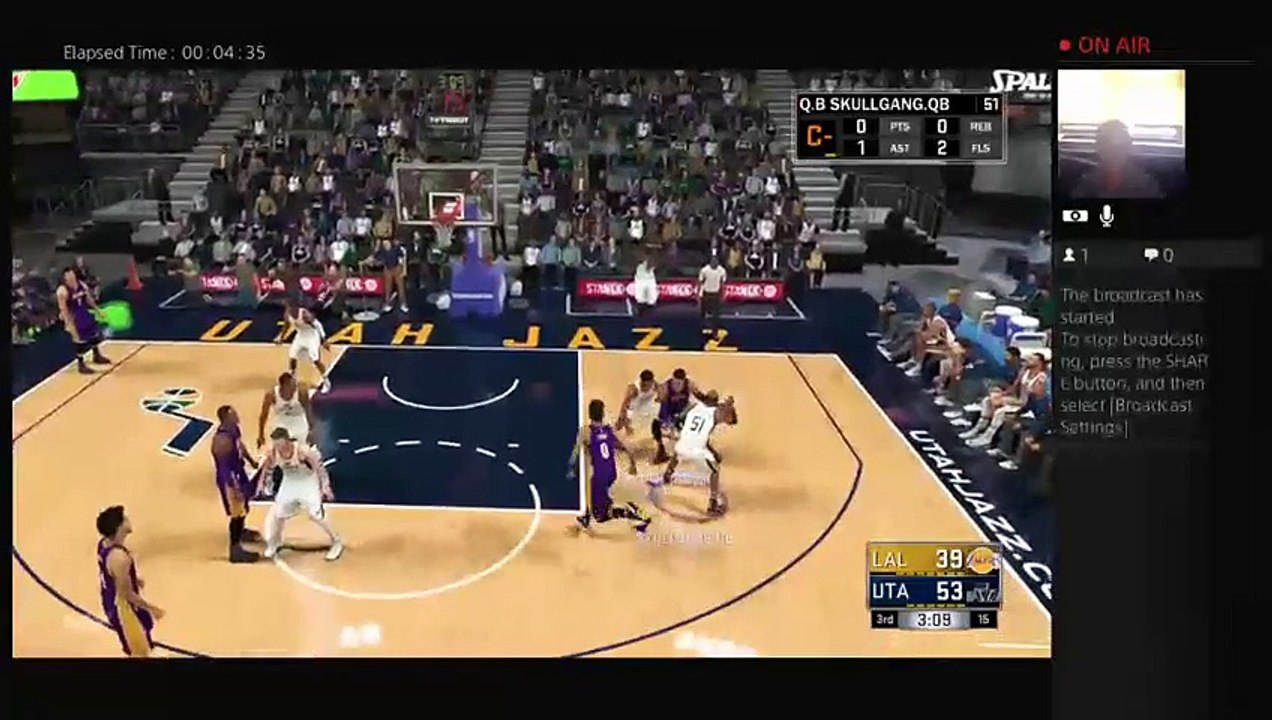 Just playing 2K (4)