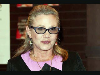 Download Video: Carrie Fisher in intensive care after in-flight heart attack