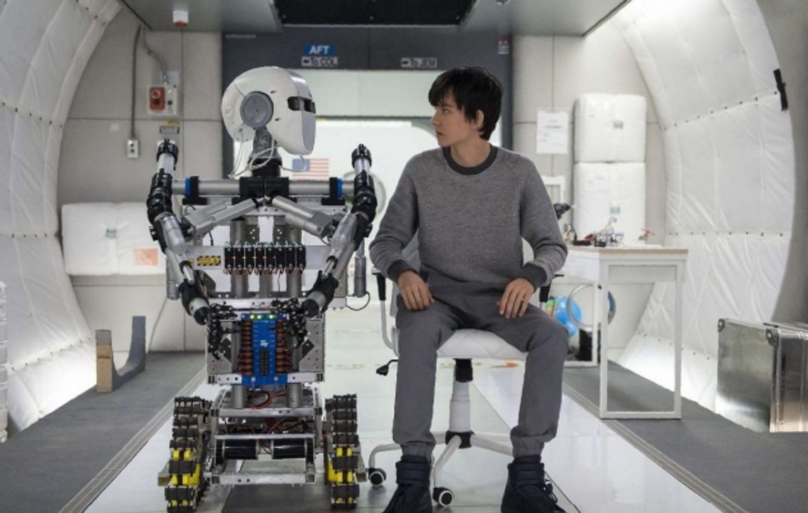 КОСМОС МЕЖДУ НАМИ 2016 Смотреть онлайн  полный