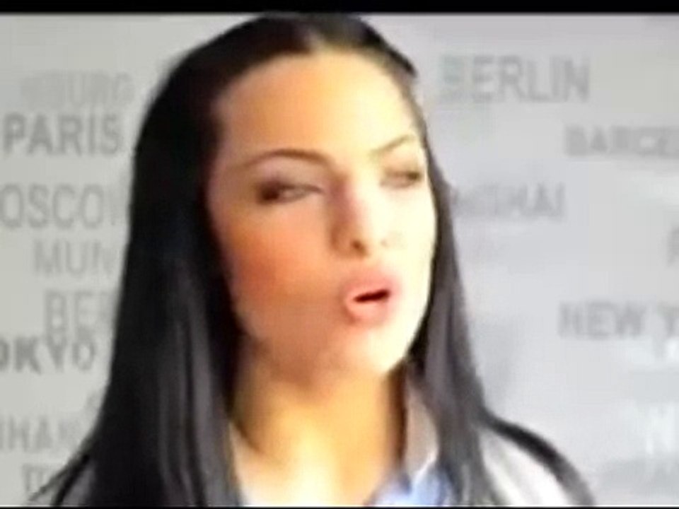 Kızın Sesine Dikkat Yok Böyle Bir Ses