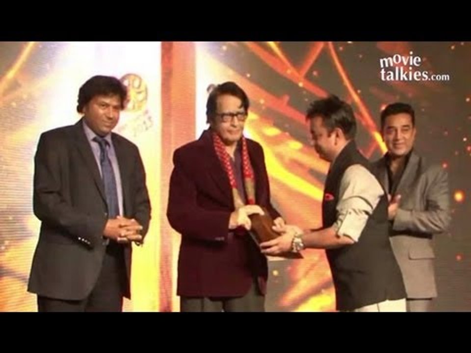 Manoj Kumar Gets Lifetime Achievement Award At The Closing Ceremony Of 4th Jagran Film Festival