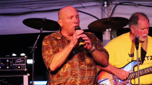 Danny McCorkle & the Katz perform 'One Broken Heart For Sale' Elvis Week 2016