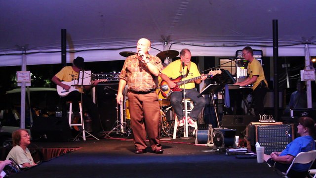 Danny McCorkle & the Katz perform 'You gave Me A Mountain' Elvis Week 2016