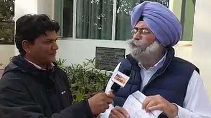 ਹਰਵਿੰਦਰ ਸਿੰਘ ਫੂਲਕਾ, ਕੈਪਟਨ ਵੱਲੋਂ ਪੰਜਾਬ ਦੇ ਨੌਜਵਾਨਾਂ ਨੂੰ ਦਿੱਤੇ ਧੋਖੇ ਬਾਰੇ ਦੱਸਦੇ ਹੋਏ