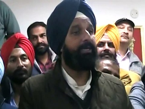 ਬਿਕਰਮ ਮਜੀਠੀਆ ਦਾ ਨਵਜੋਤ ਸਿੱਧ ਤੇ ਕੇਜਰੀਵਾਲ ਤੇ ਹਾਸੋਹੀਣਾ ਬਿਆਨ,ਸੁਣੋ ਕੀ ਕਹਿ ਗਏ ਸਿੱਧੂ ਬਾਰੇ