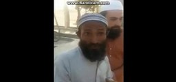 Junaid Jasmhed Ki Qabar Par Kiya Hone Laga Safai Karne Wale Ne Raaz Khol Diya