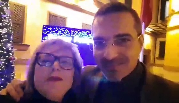 Ministri i Brendshëm Saimir Tahiri uron newsbomb.al