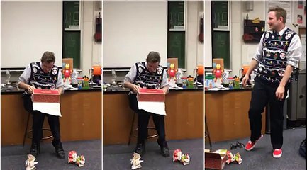 Nxënësit i bënë dhuratë një palë atlete, shikoni reagimin e mësuesit (Video)