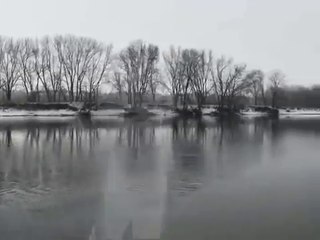 Queen - Thank God It's Christmas