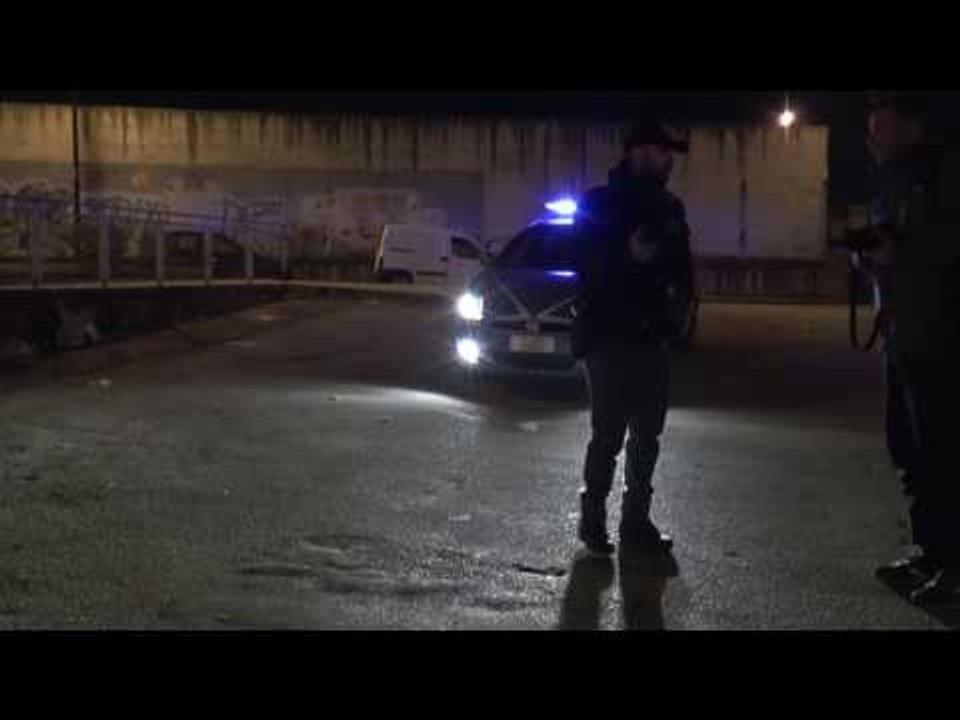 Napoli - Agguato di camorra a Ponticelli, ucciso il boss Solla (24.12.16)