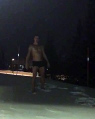 Ibrahimovic offers abs in the snow for Christmas